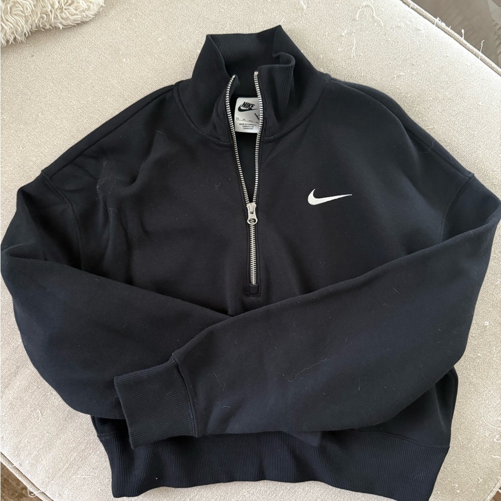 NWT Nike Black Quarter-Zip Pullover
